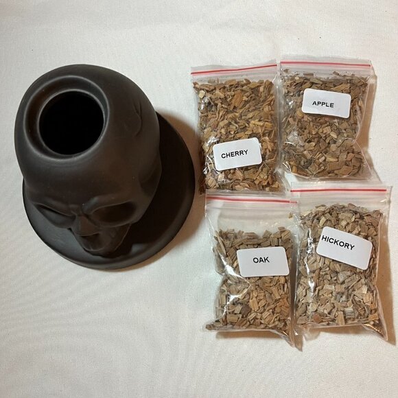 Skull Cocktail Smoker Kit with 4 Wood Chip Flavors - Picture 2 of 7